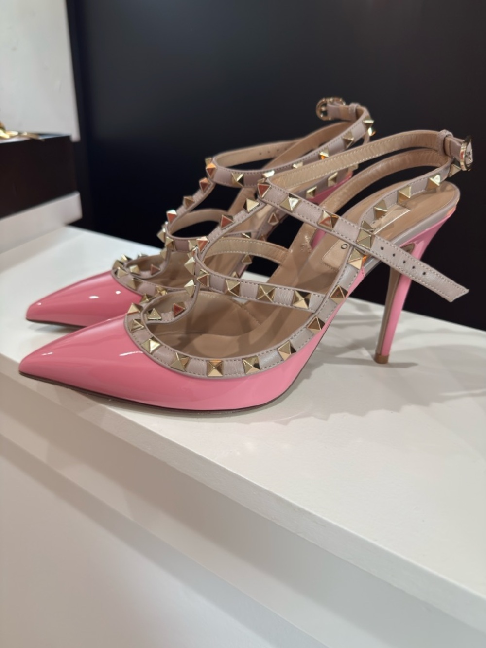 Valentino Garavani Pink Patent Leather Rockstud Strappy Pointed-Toe Heels